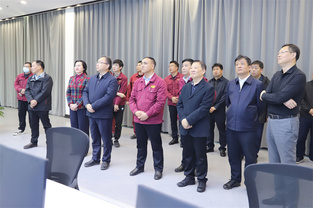 市政協(xié)主席戚壽餘來(lái)淮鋼走訪(fǎng)調(diào)研